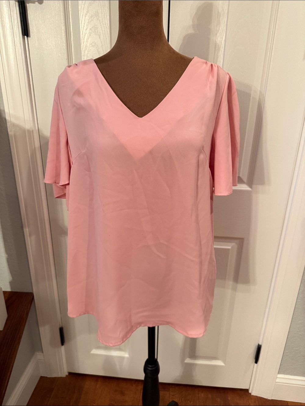 Zenana Outfitters Pink V-Neck Flutter Sleeve Top